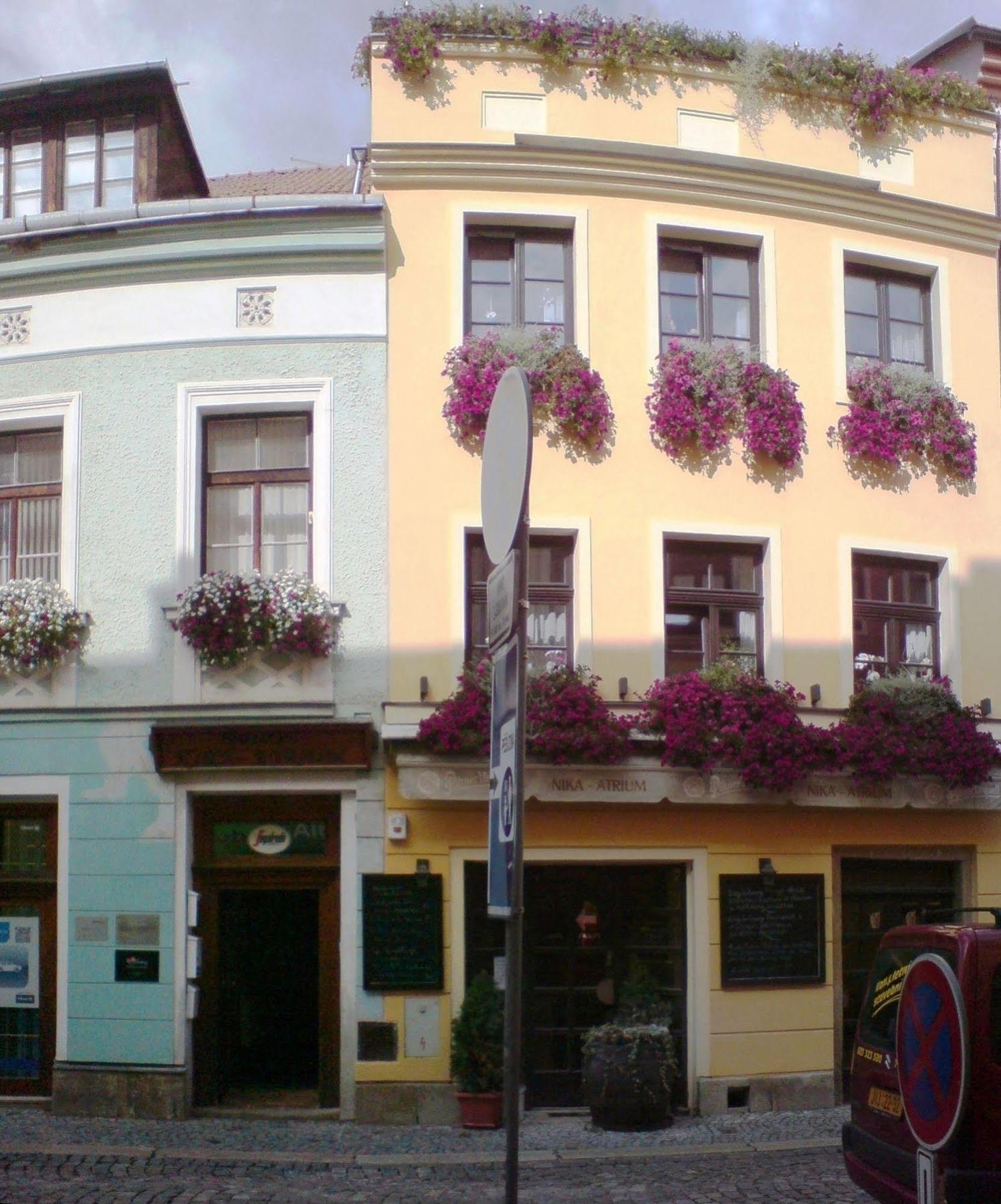 Hotel Atrium Jihlava Luaran gambar